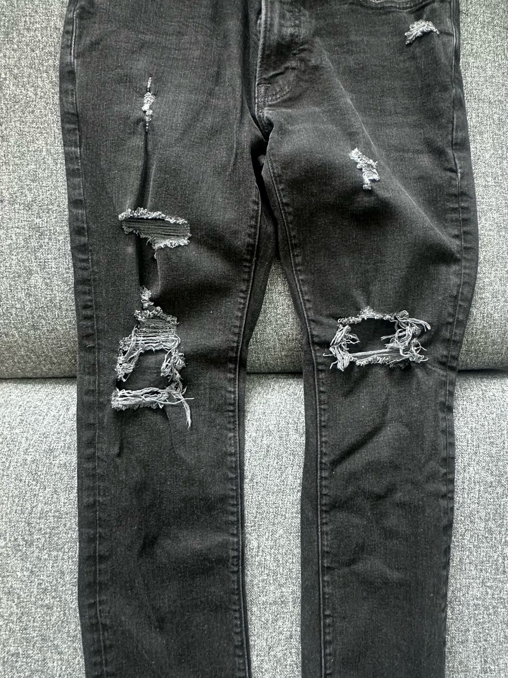 Abercrombie Men’s Black Distressed Ripped Skinny Jeans